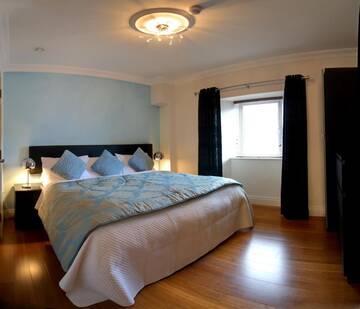 Фото номера Двухместный номер с 1 кроватью Гостевой дом Elephant Guest House г. Уэстпорт 6