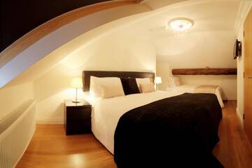 Фото номера Семейный номер Гостевой дом Elephant Guest House г. Уэстпорт 2