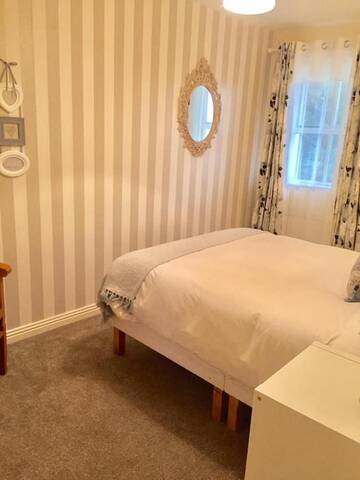 Фото Отели типа «постель и завтрак» The Waterside B&amp;B г. Уэстпорт 5